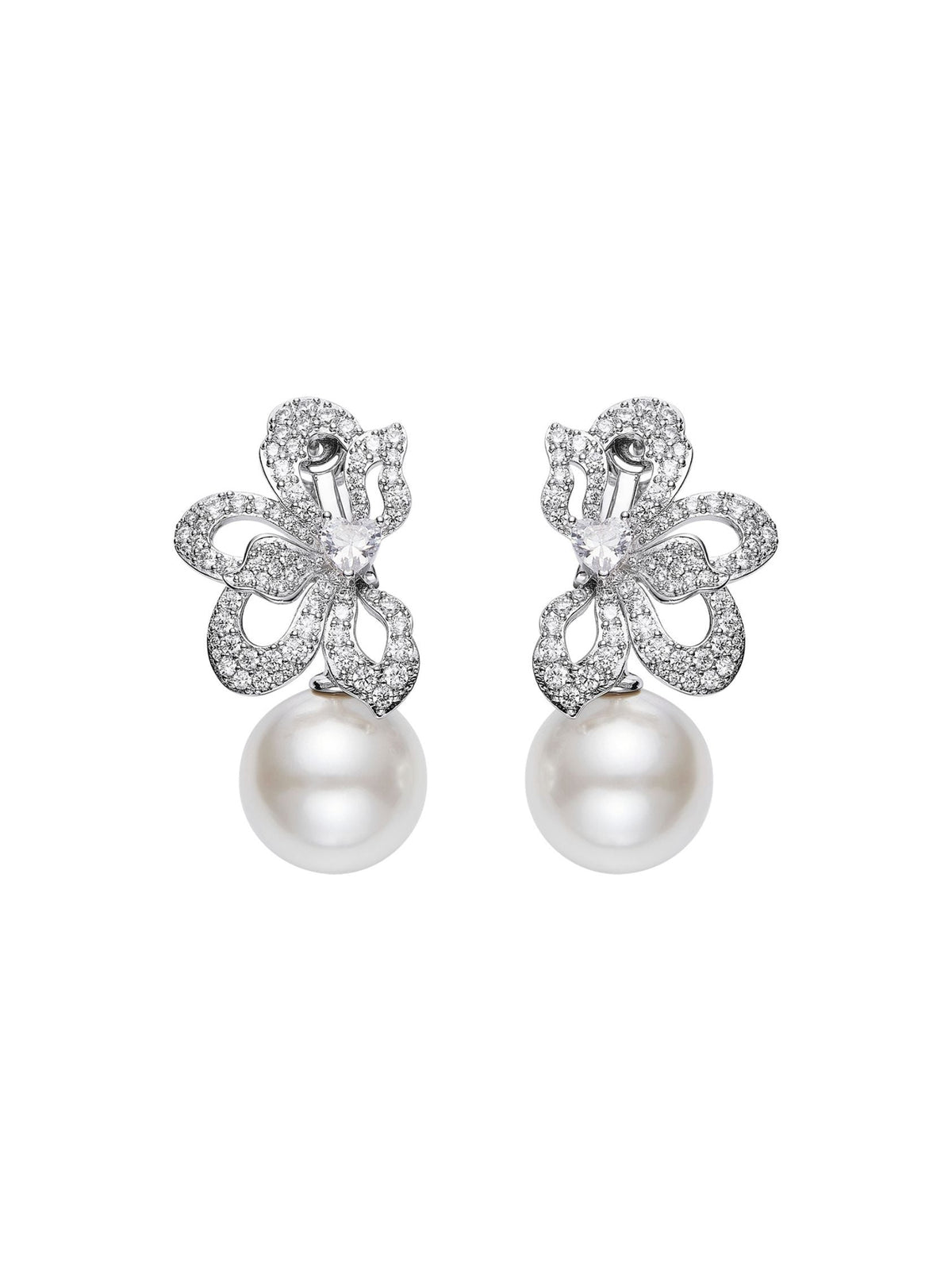 Elegance in Pearl