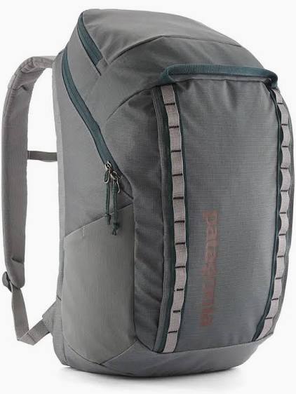 Black Hole Pack 32L