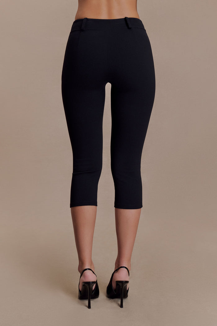 Blanca Stretch Crepe Capri Pants - Black
