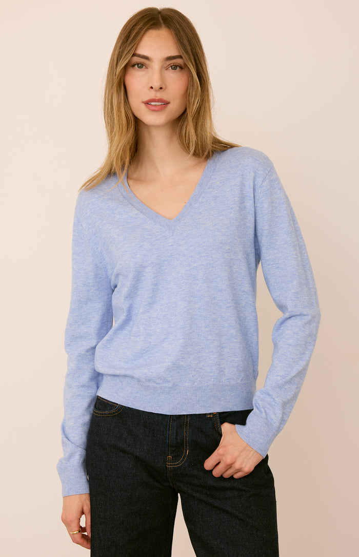 Carina V-neck Pullover Acorn Home + Apparel