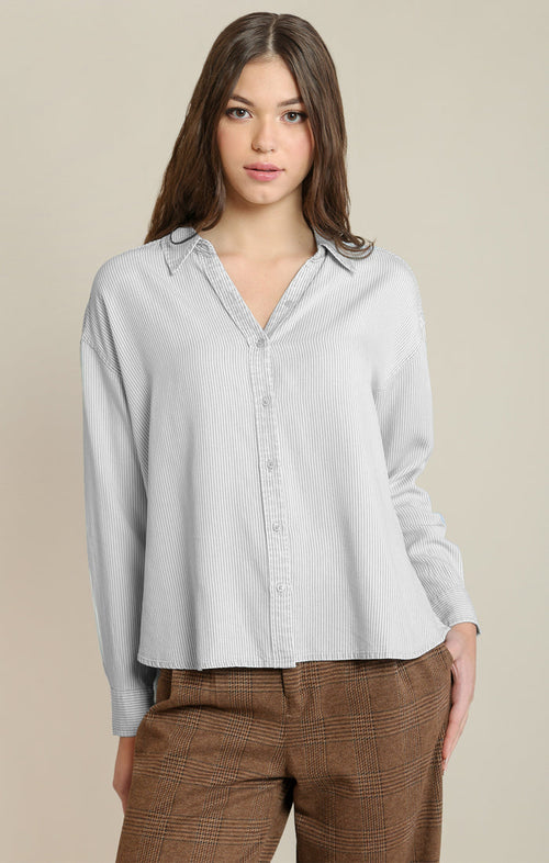 Faith Button Down Acorn Home + Apparel