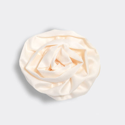 Kitsch Satin Rosette Medium Flat Cloud Clip - Cream