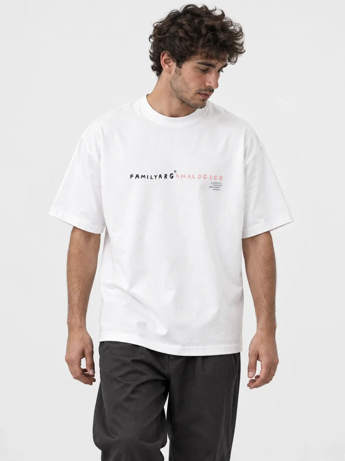 Remera Familyarg Analogico Supersized Blanco — vista principal