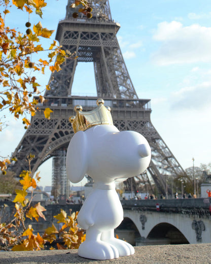 Snoopy Crown White & Gold 31"