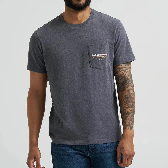 Wrangler Men's S/S Back Graphic Pocket T-Shirt in Charcoal